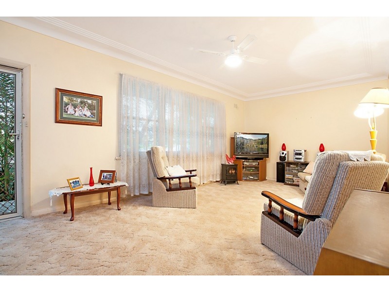 54 Grey St, Clarence Town NSW 2321