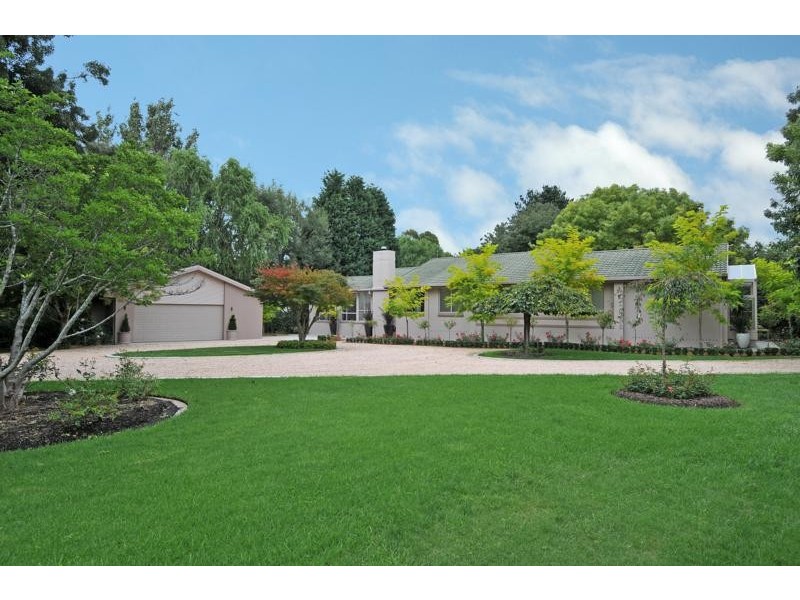 4 Eridge Park Road, Burradoo NSW 2576