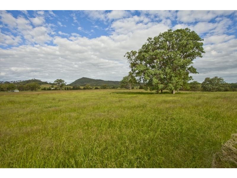 1005 Summer Hill Rd, Vacy NSW 2421