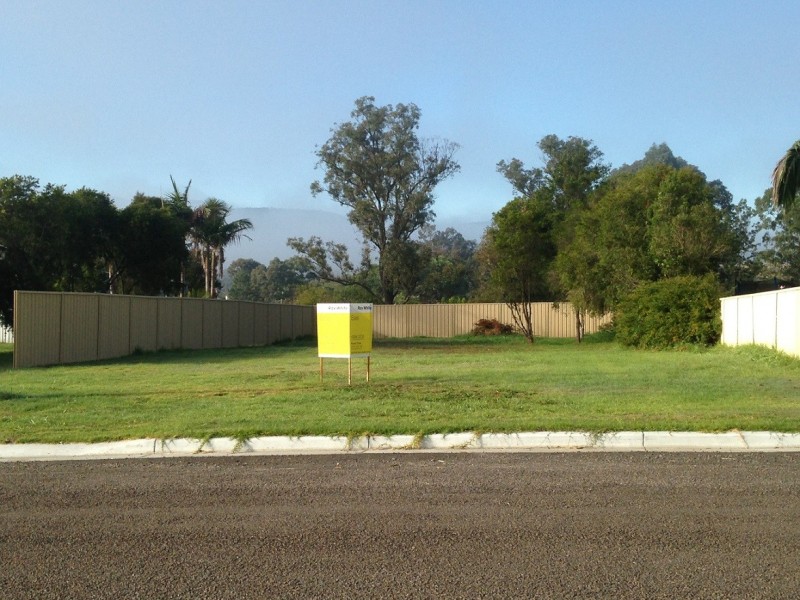52 Duke St, Clarence Town NSW 2321