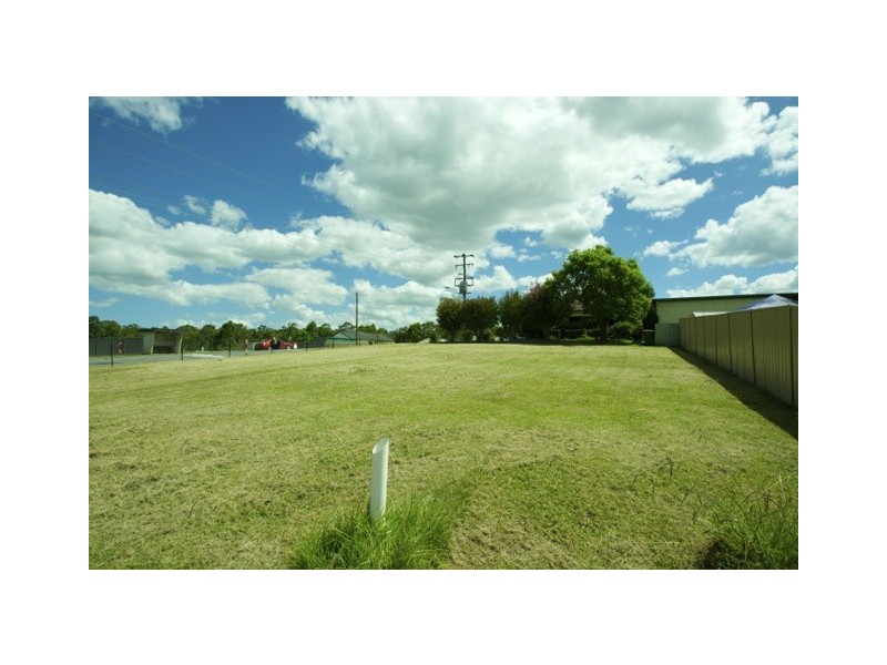 77 Queen Street, Clarence Town NSW 2321