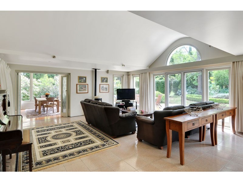 32 Kangaloon Road, Bowral NSW 2576