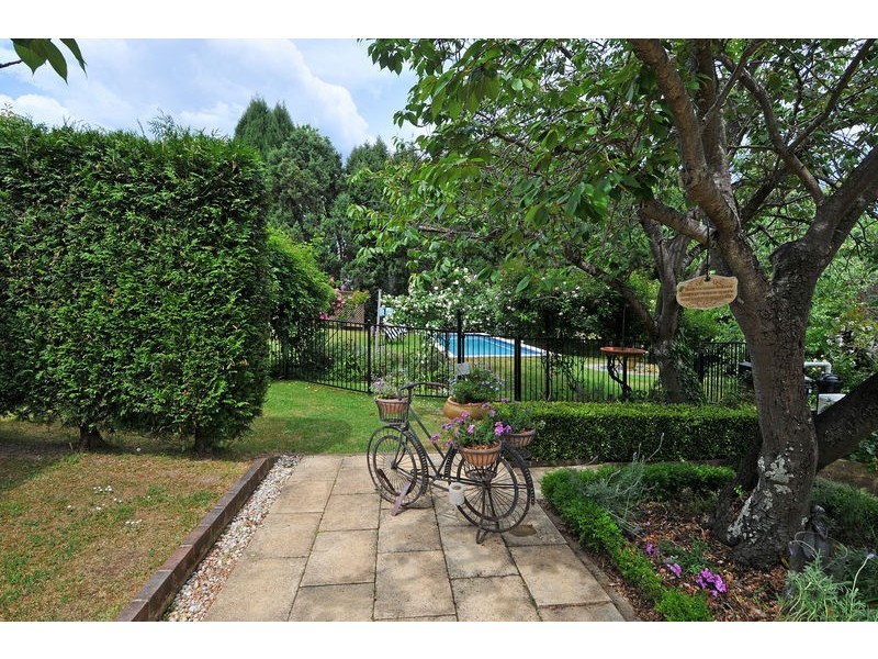 32 Kangaloon Road, Bowral NSW 2576