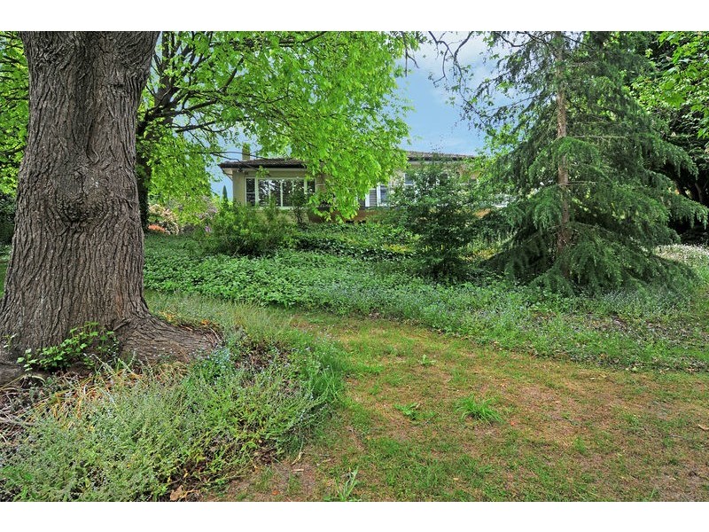 32 Kangaloon Road, Bowral NSW 2576