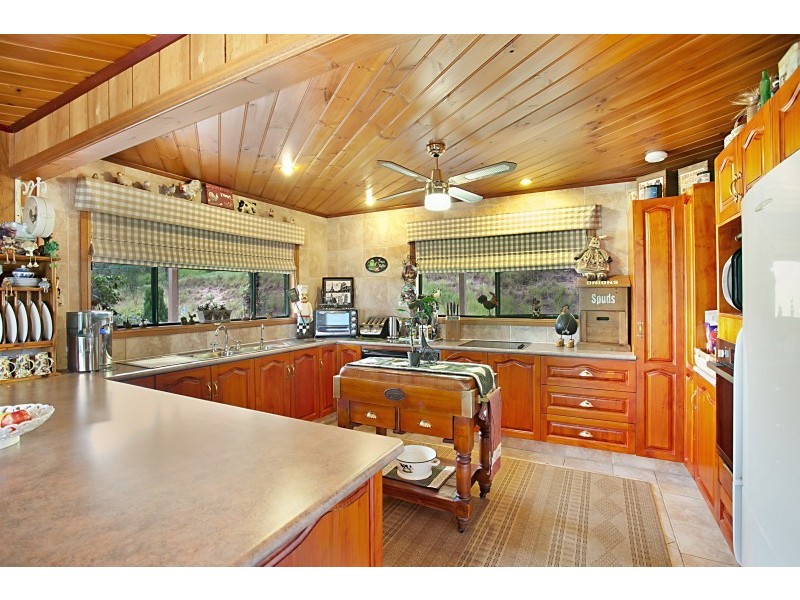 476 Pinebrush Rd, Dungog NSW 2420