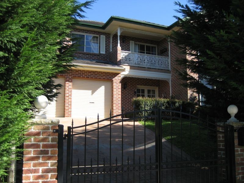 6 Devonshire Road, Robertson NSW 2577