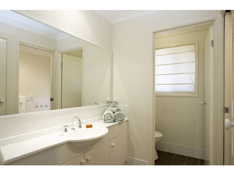 20 Baker Street, Moss Vale NSW 2577