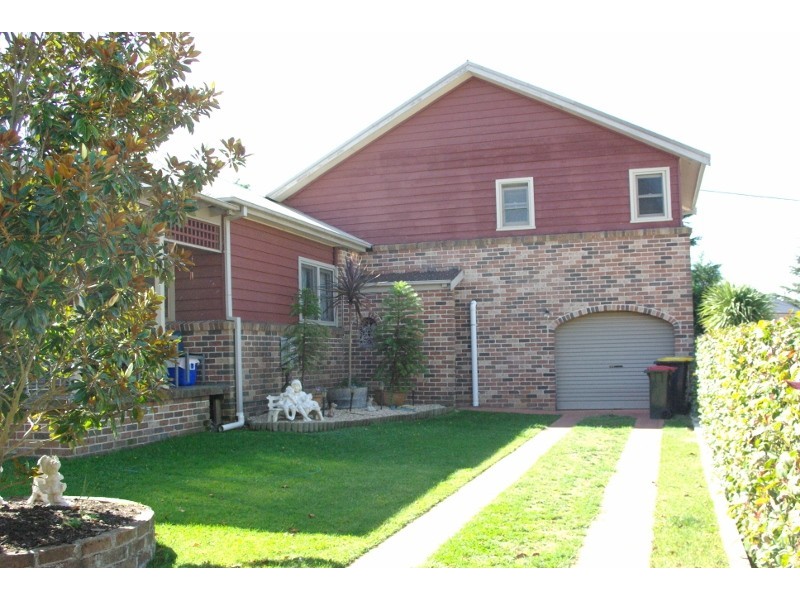 14 Garrett Street, Moss Vale NSW 2577