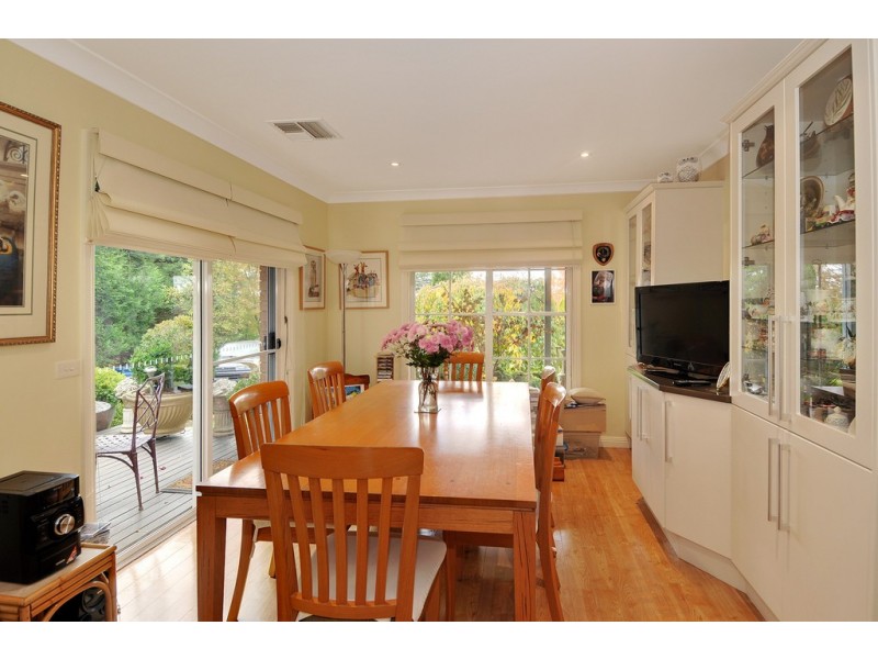 9 Church Road, Moss Vale NSW 2577