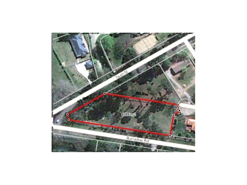35 Yean Street, Burradoo NSW 2576