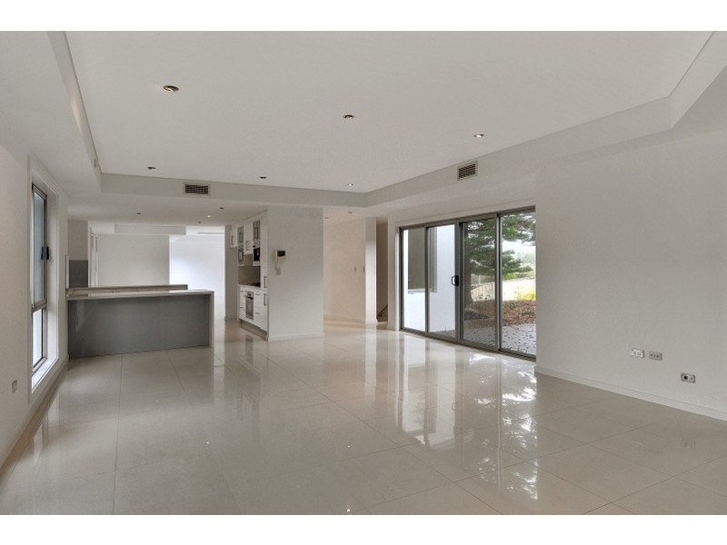 21 Pheasant Point Drive, Kiama NSW 2533