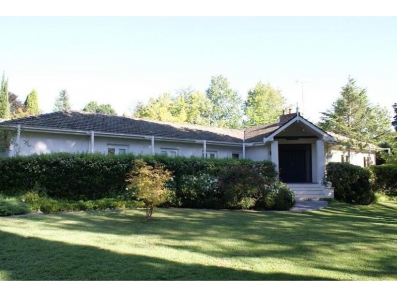 86 Osborne Road, Burradoo NSW 2576