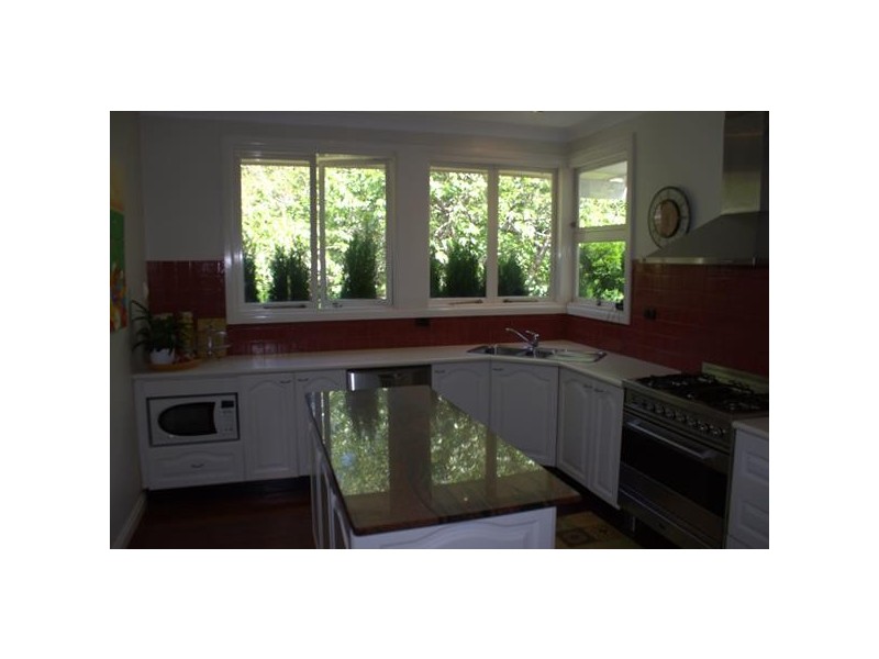 86 Osborne Road, Burradoo NSW 2576