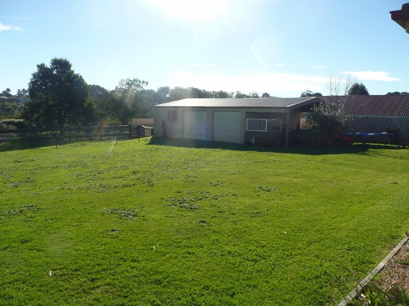 56 North Street, Robertson NSW 2577