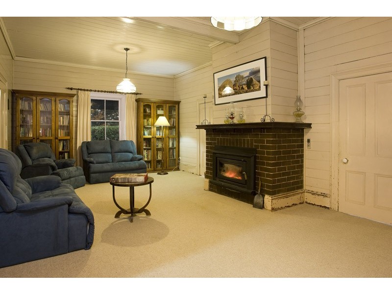 1 Burrawang Station Road, Burrawang NSW 2577