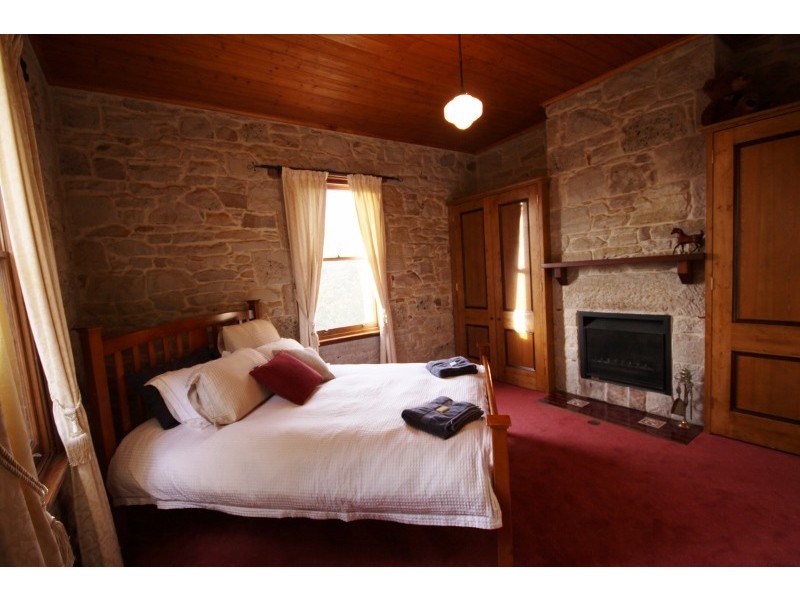 12 Huon Street, Tallong NSW 2579