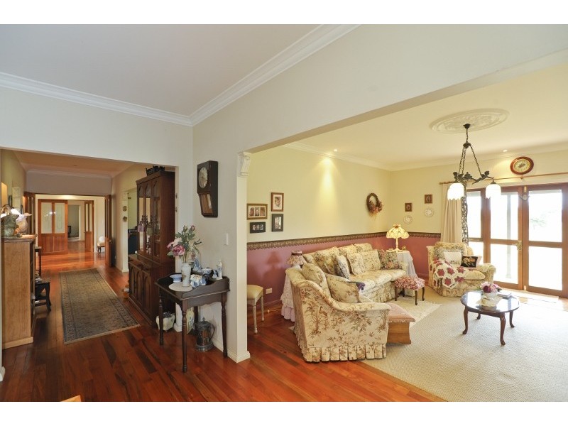 35 Hawkshill Road, Canyonleigh NSW 2577