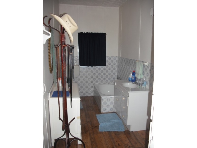 33-43 Breeza St, Carroll NSW 2340