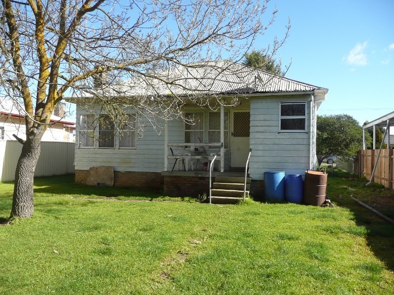 11 Melbourne Street, New Berrima NSW 2577