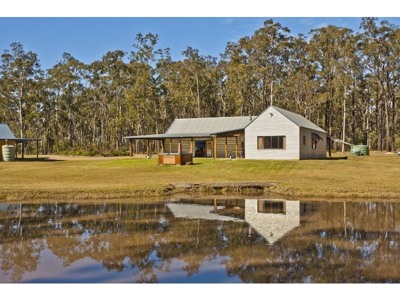 15 Oakendale Road, Glen Oak NSW 2320