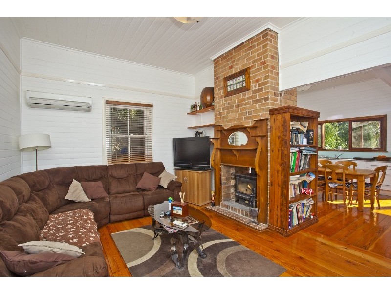 40 Lord Street, Dungog NSW 2420