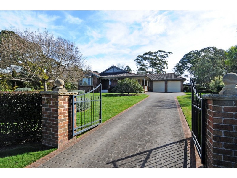 7 Young Road, Moss Vale NSW 2577