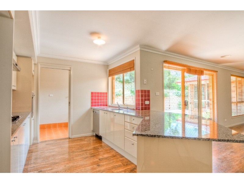 12 Innes Road, Moss Vale NSW 2577