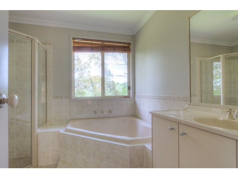 12 Innes Road, Moss Vale NSW 2577