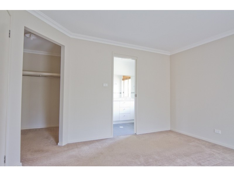 12 Innes Road, Moss Vale NSW 2577