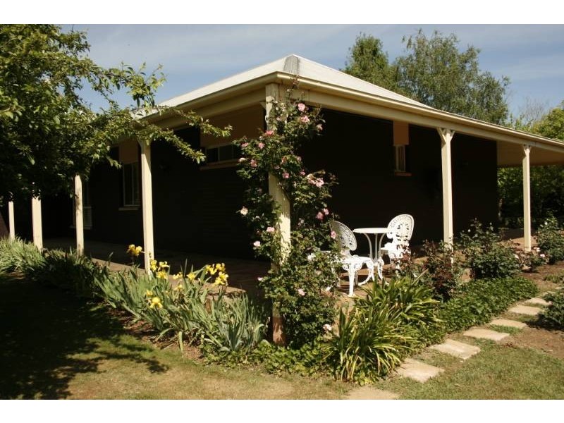 6 Larkin Close, Bundanoon NSW 2578