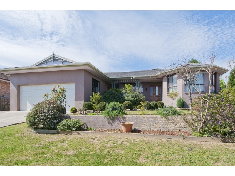 5 Robinia Drive, Bowral NSW 2576