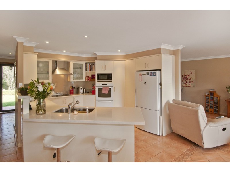 28 Highland Drive, Bowral NSW 2576
