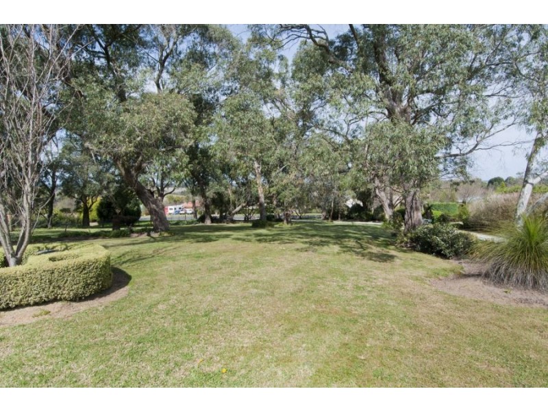 28 Highland Drive, Bowral NSW 2576