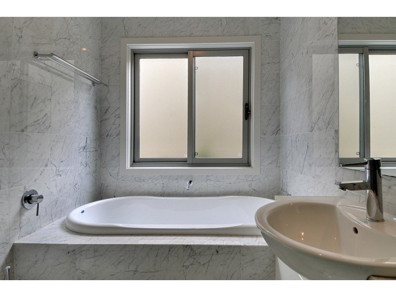 21 Pheasant Point Drive, Kiama NSW 2533