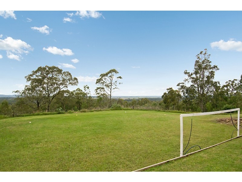 3 Giles Road, Seaham NSW 2324