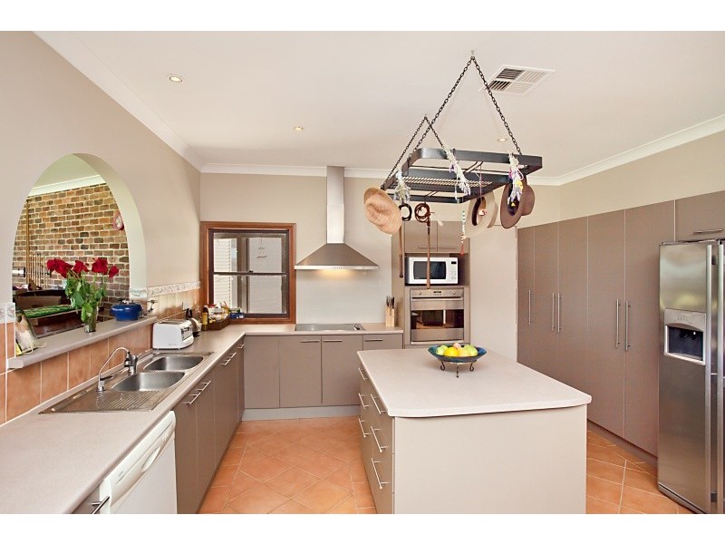 3 Giles Road, Seaham NSW 2324
