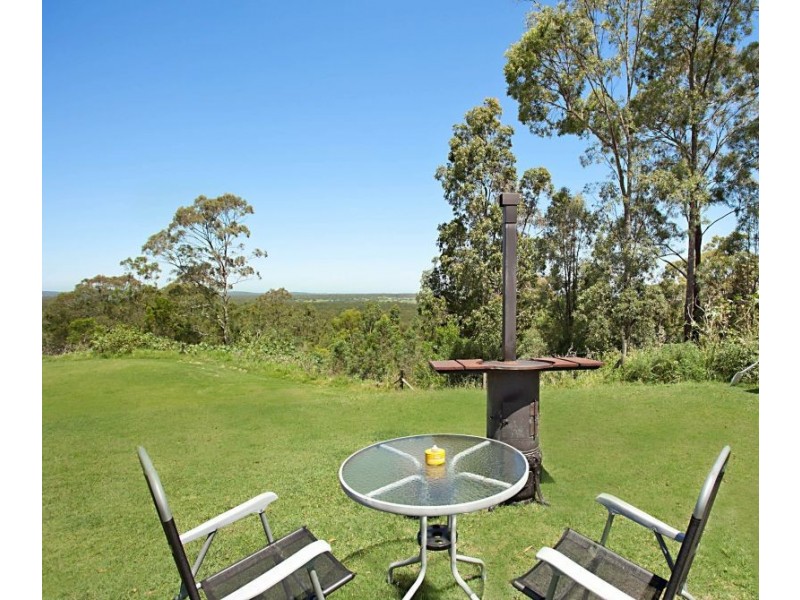 3 Giles Road, Seaham NSW 2324