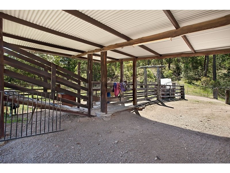 3 Giles Road, Seaham NSW 2324