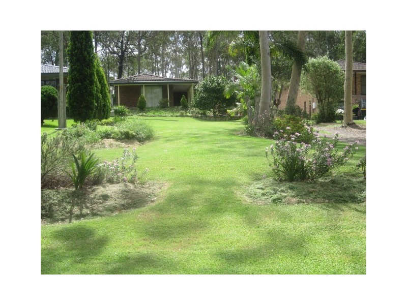 48 Warren Street, Seaham NSW 2324