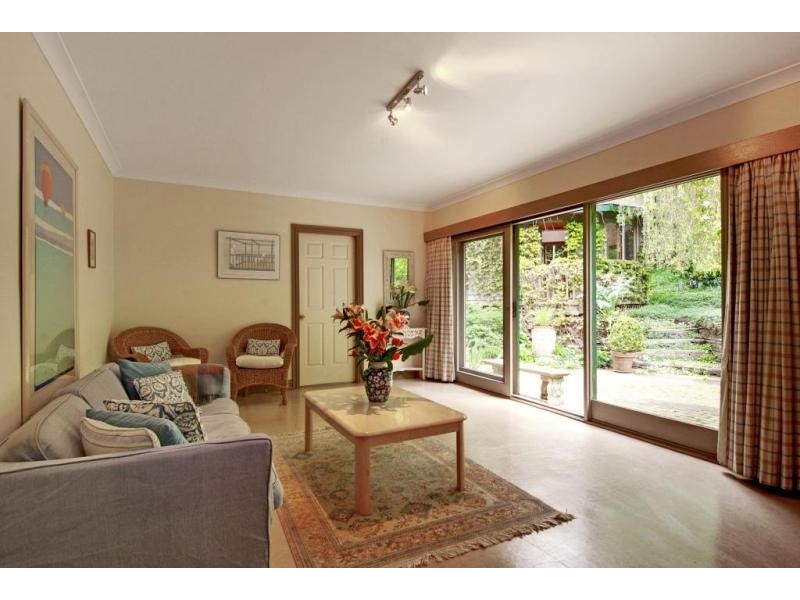 84 Centennial Road, Bowral NSW 2576