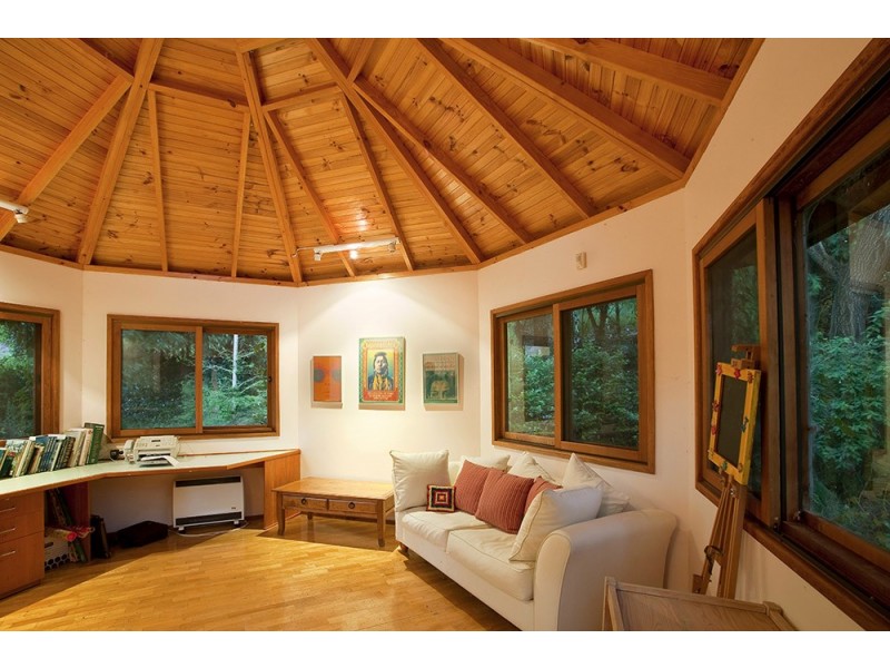 84 Centennial Road, Bowral NSW 2576