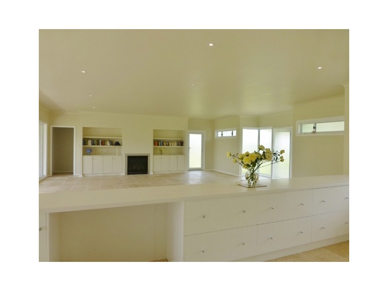 4 Larkin Close, Bundanoon NSW 2578