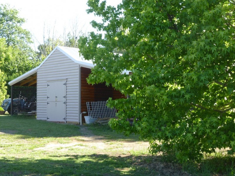 4 Larkin Close, Bundanoon NSW 2578