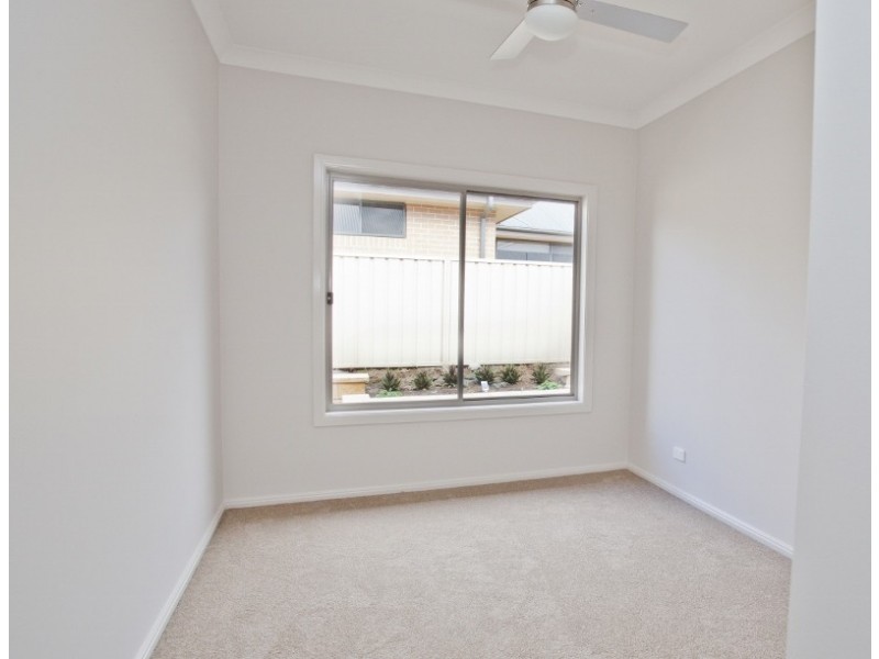 18 Hillview Avenue, Dungog NSW 2420