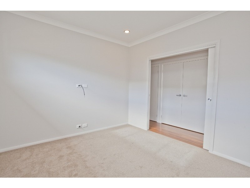 18 Hillview Avenue, Dungog NSW 2420