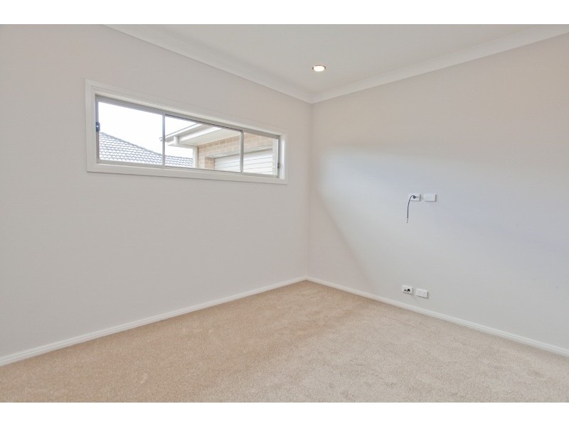 18 Hillview Avenue, Dungog NSW 2420