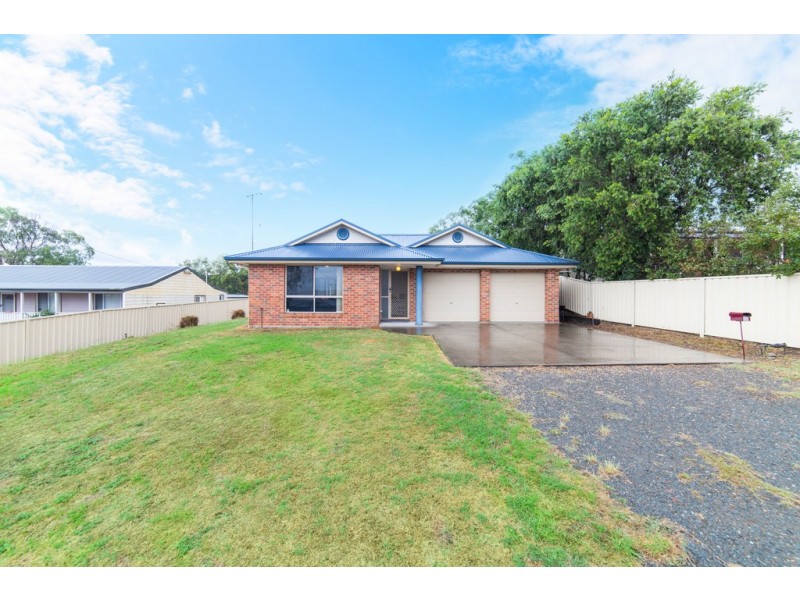 45 Lowe Street, Clarence Town NSW 2321