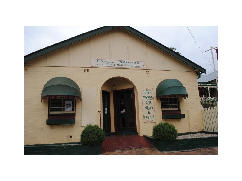 33-35 Railway Avenue, Bundanoon NSW 2578