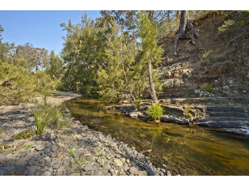 797 Allyn River Rd, Gresford NSW 2311