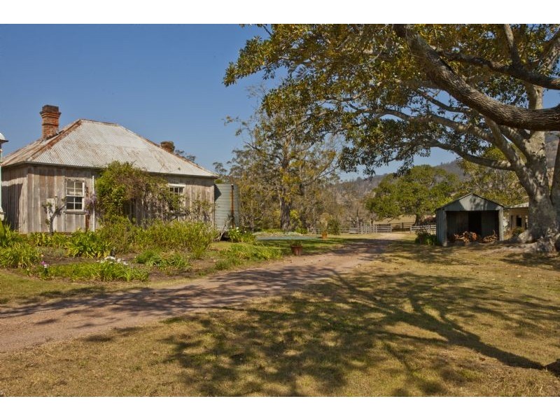 797 Allyn River Rd, Gresford NSW 2311